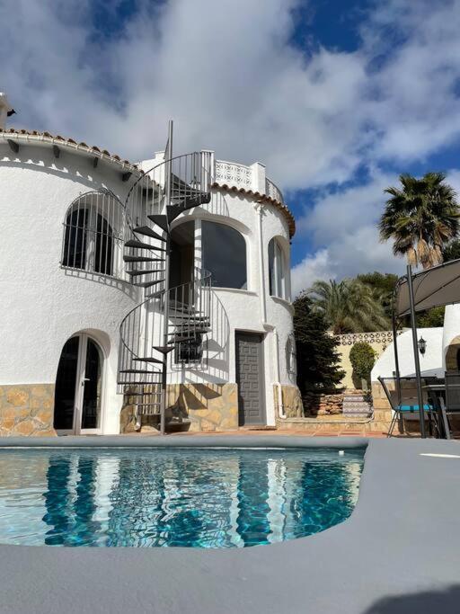 Casa Serenita Charming Villa With Swimming Pool Хавеа Экстерьер фото